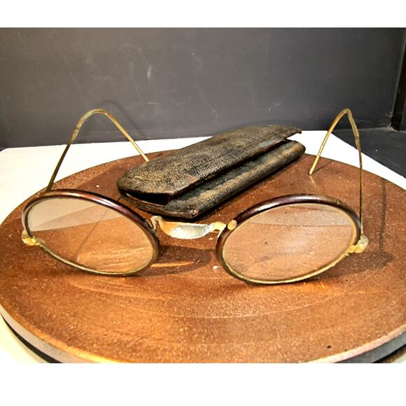1681.  Antique Round Bifocal Eyeglasses Wire Frame with Case main image 7